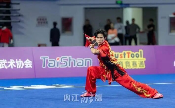 gtimg, AA, 他还参加了 gtimg, AA, 他还参加了